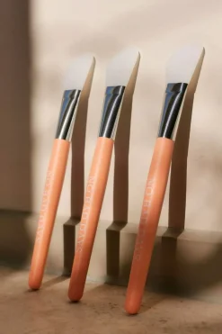 No Bad Days Angled Silicone Application Brush