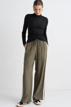 Among the Brave Asher Black LS Lettuce Edge Knit Top