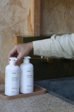 Designstuff Bergamot + Grapefruit White 500ml Hand Wash