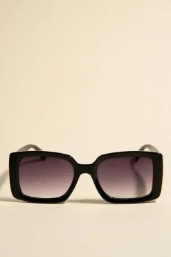Georgia Mae Capri Black Sunglasses
