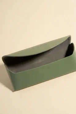 RE:UNION Label Chelsea Forest Chunky Round Sunglasses