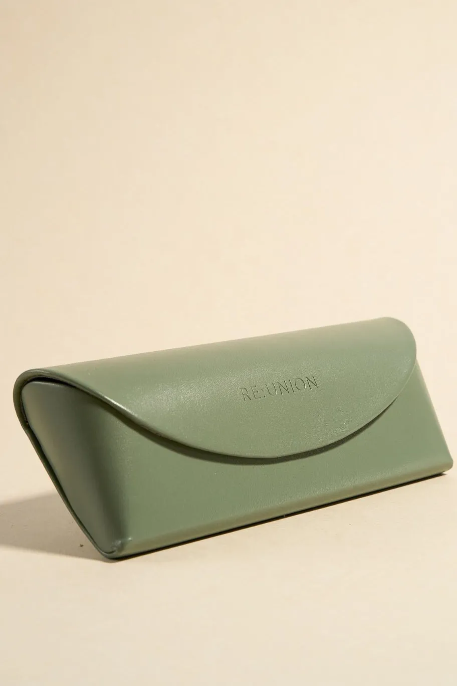 RE:UNION Label Chelsea Tort Chunky Round Sunglasses