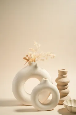 Flo's Home Donut White Small 13x12.5cm Candle Holder