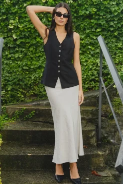 Among the Brave Eiffel Black Linen Viscose Fitted Longline Vest