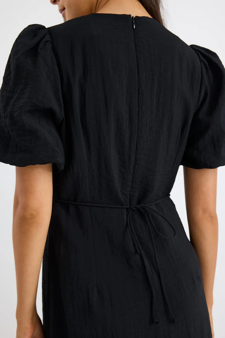 Stories be Told Elder Black Short Puff Sleeve Tie Midi Dress