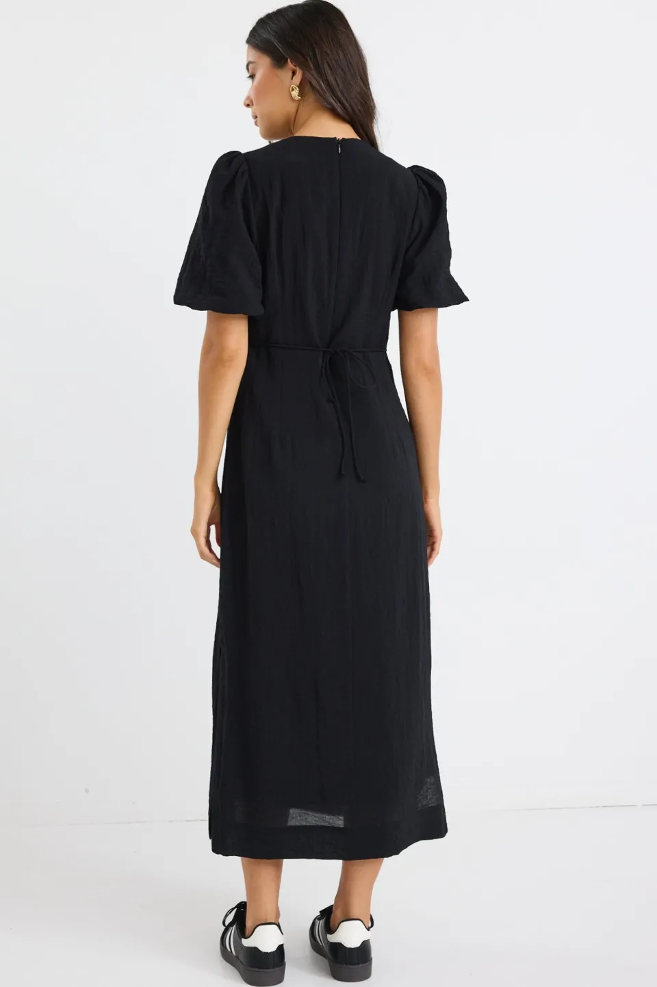 Stories be Told Elder Black Short Puff Sleeve Tie Midi Dress