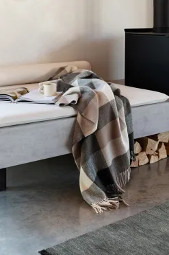 Baya Glenburn Tan Multi Check 150x180cm Wool Throw