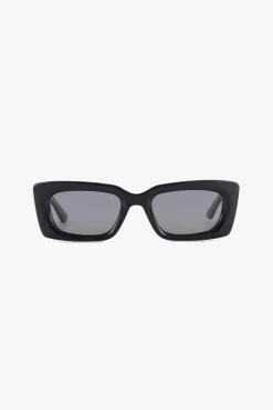 Isle of Eden Goldie Black Sunglasses