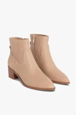 Nude Haven Ankle Low Natural Boot