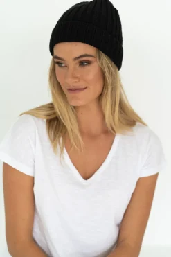 Humidity Lifestyle Keely Black Rib Beanie
