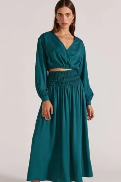 Staple The Label Leila Emerald LS Cropped Top