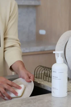 Designstuff Lemon Myrtle + Petitgrain White 500ml Dish Wash