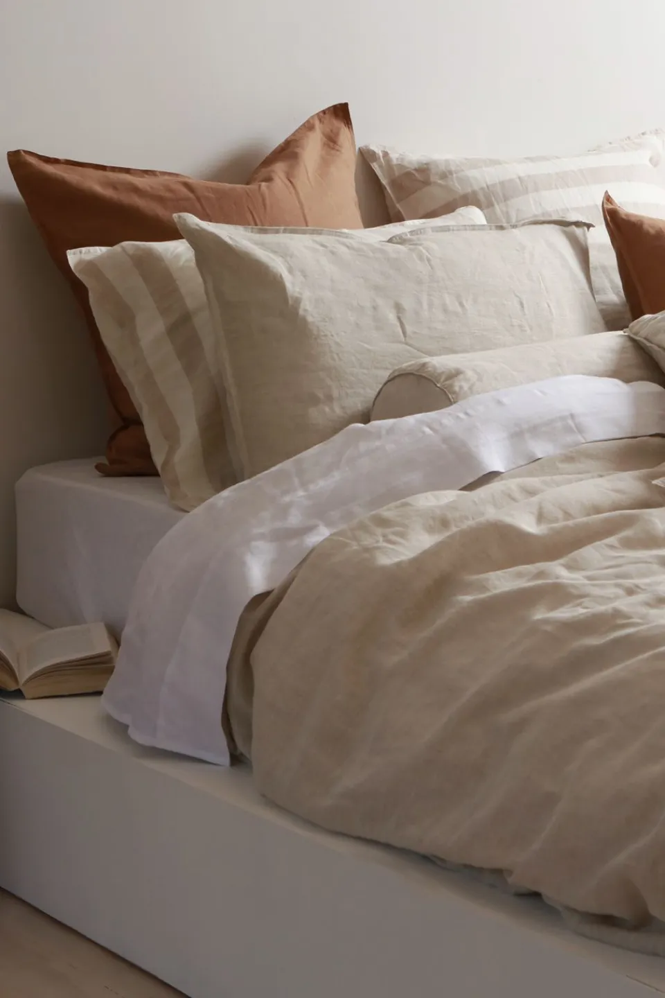 Home Lab Linen Pillowcase Pair Natural Oatmeal