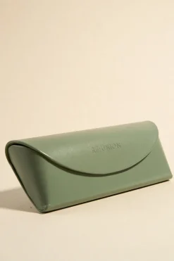 RE:UNION Label London Chocolate Classic Round Sunglasses