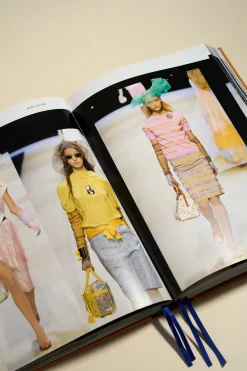 Flying Kiwi Louis Vuitton: Catwalk Series