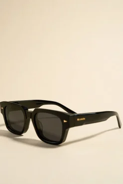 RE:UNION Label Milano Black Classic Stud Sunglasses