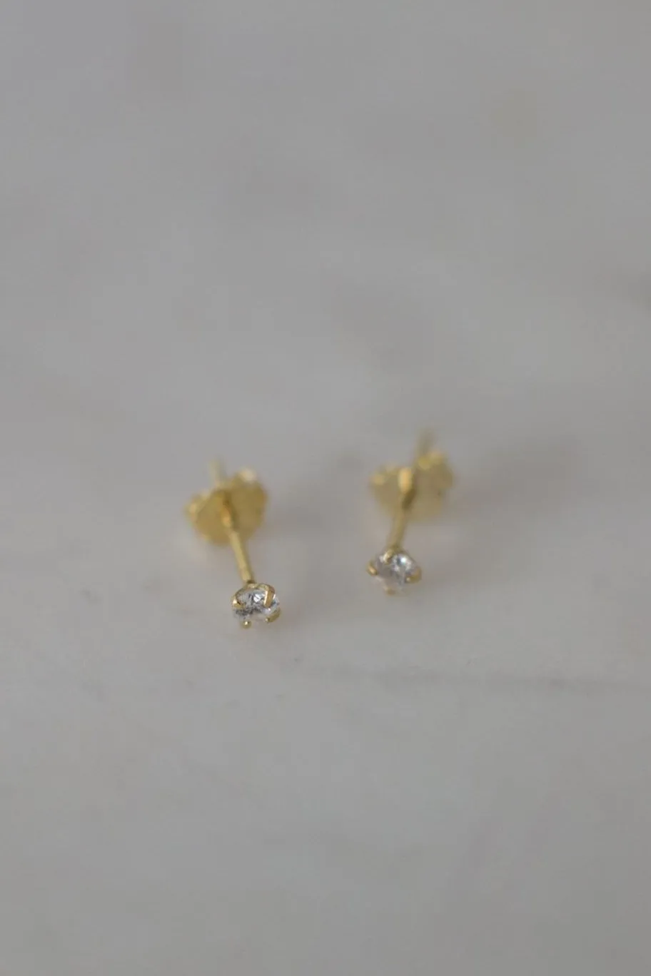 Sophie Mini Rock Stud Earrings Clear Gold