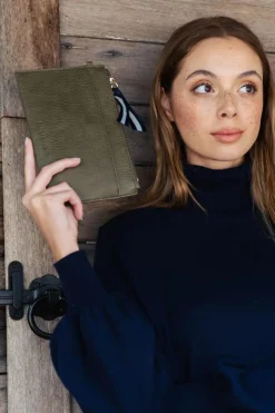 Elms+King New York Khaki Coin Purse