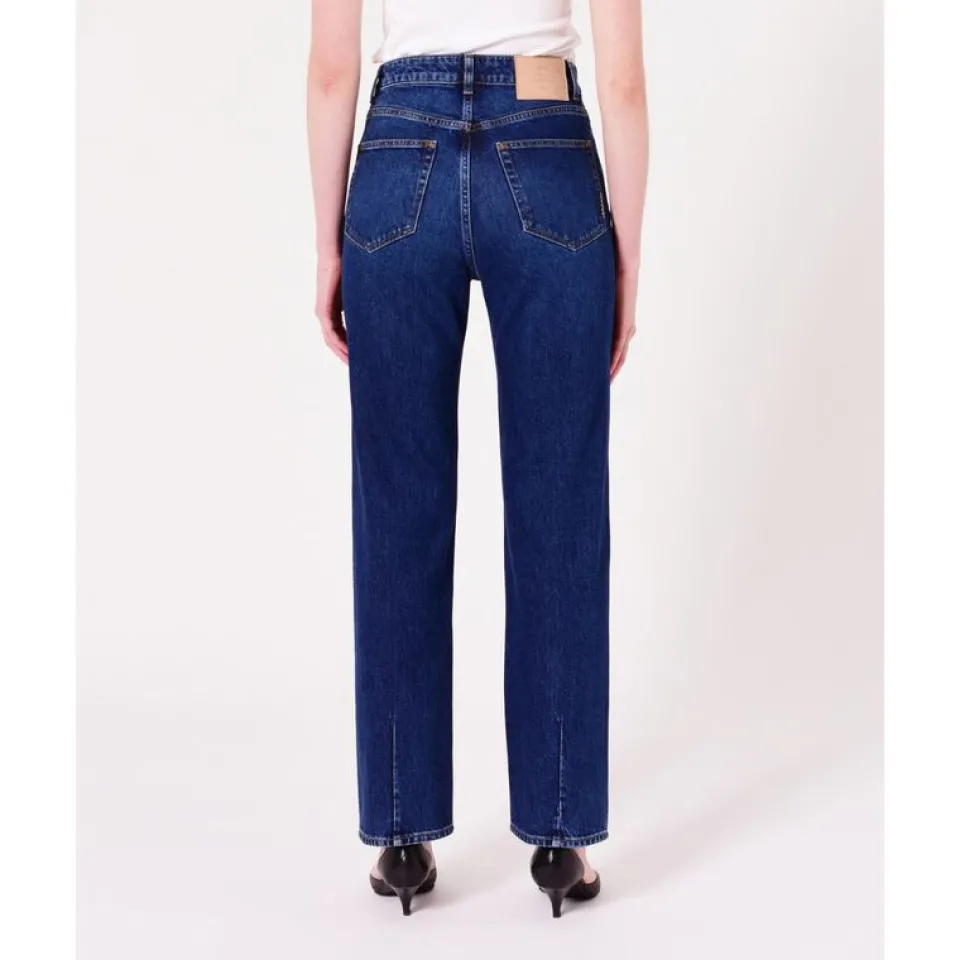 Neuw Nico Memphis Indigo Straight Jean