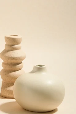 Flo's Home Orb Matt Ivory 10cm Bud Vase