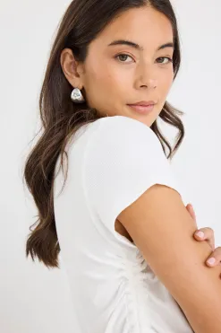 Among the Brave Perfect White Rib Rouched Side Crop Tee