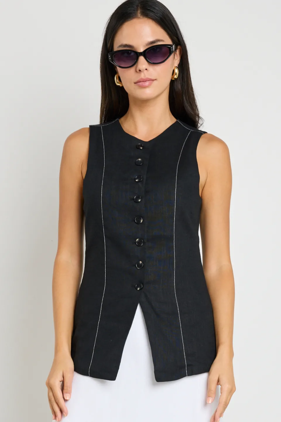 RE:UNION Label Polarity Black Ramie Crew Neck Fitted Vest