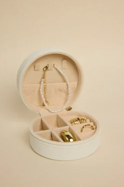 Humble + Heart Round White Jewellery Travel Case