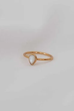 Love Lunamei Selene Mother Of Pearl Teardrop 18k Gold Plate Medium Ring