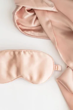 Home Lab Silk Pillowcase/Eyemask Set Blush