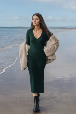 Among the Brave Skillful Forest Rib Knit LS V Neck Midi Dress