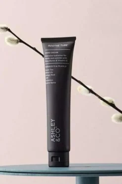 Ashley + Co Soothe Tube Blossom + Gilt Handcream