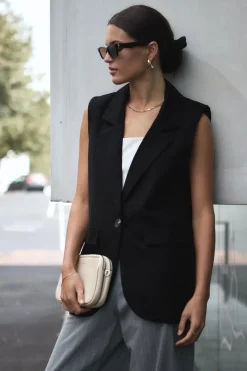 Stories be Told Vancouver Black Linen Longline Vest