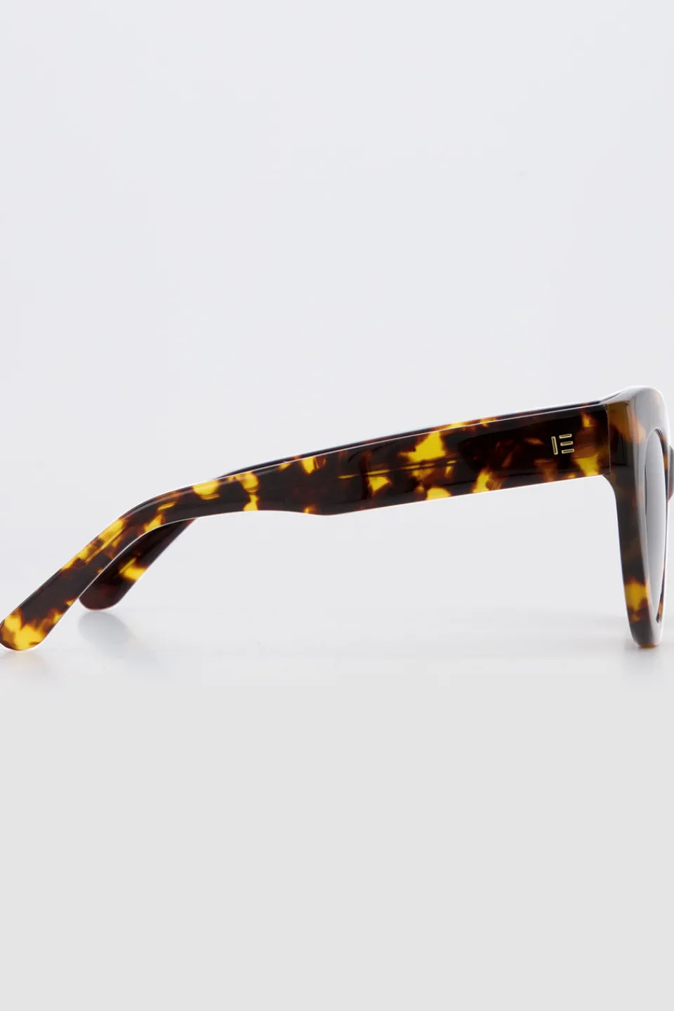 Isle of Eden Wynnie Sunglasses Tortoise