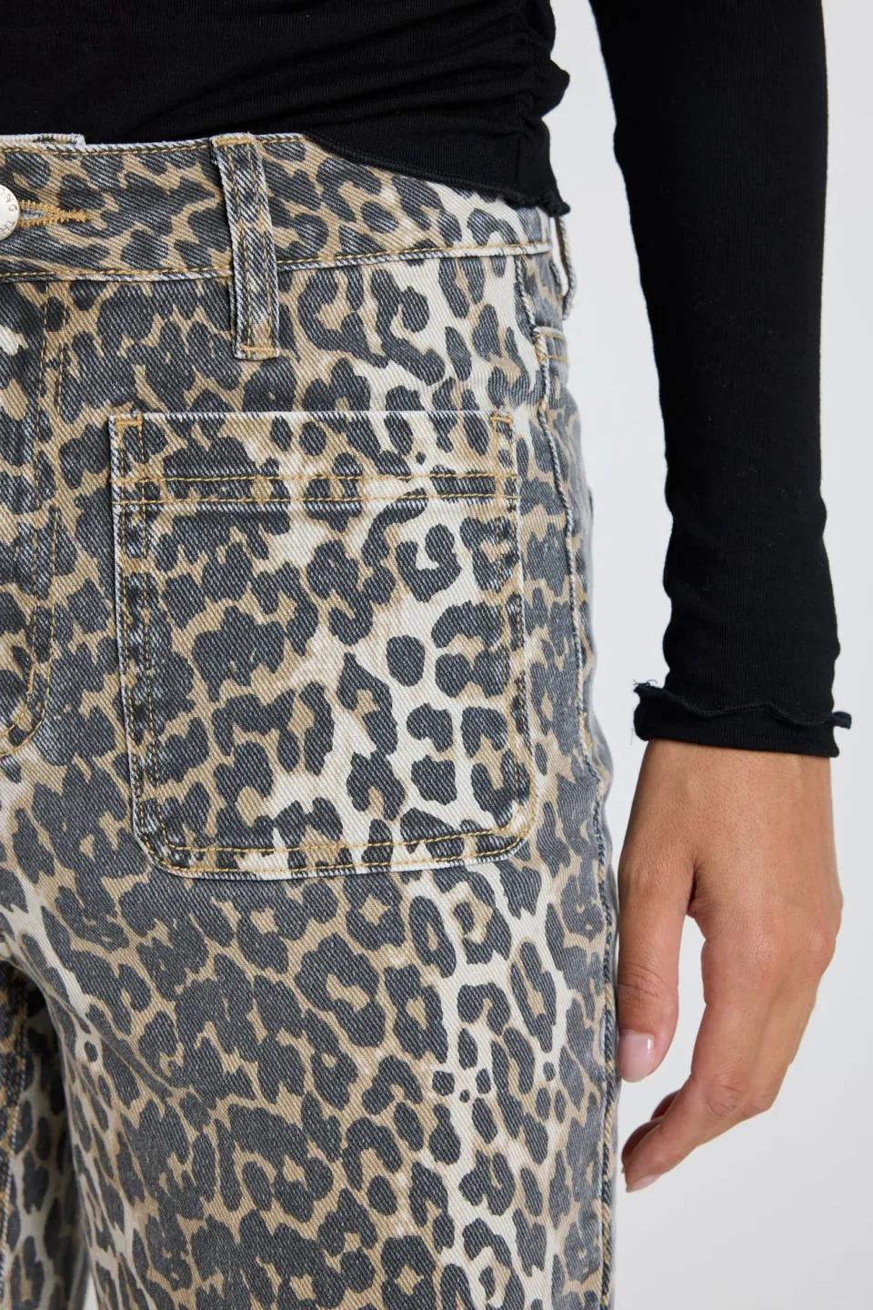 Among the Brave Zoey Leopard High Rise Wide Leg Pocket Jean